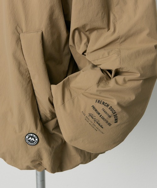 フレンチダックダウン ジップアップジャケット（ダウンジャケット