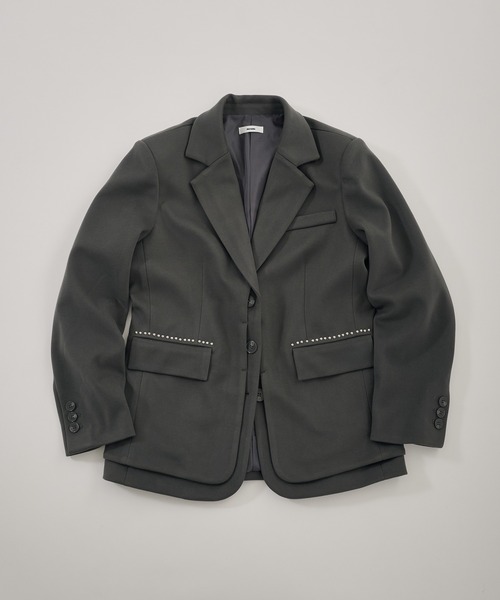 Perushu（ペルーシュ）の「ウールタッチスタッズレイヤードテーラードジャケット（テーラードジャケット・レディース・ライトブラウン/チャコールグレー/ライトグレー・SMALL/MEDIUM）」の19枚目の写真