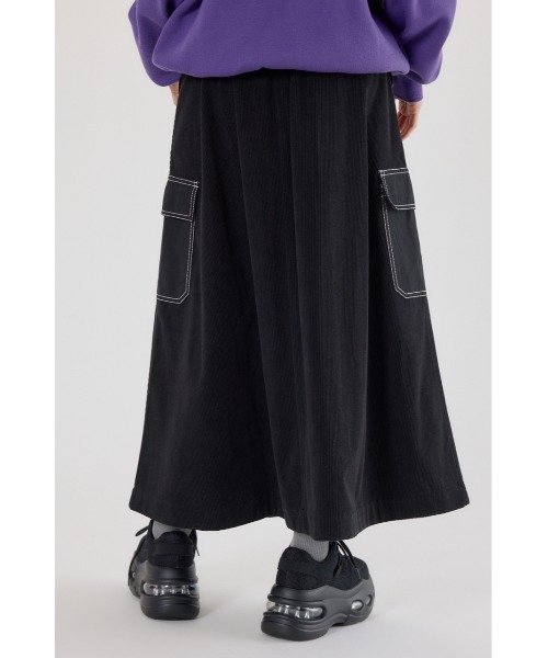 RODEO CROWNS WIDE BOWL(ロデオクラウンズワイドボウル)の「テープベルト異素材切替カーゴスカート(スカート・レディース・ブラック/ベージュ/グリーン・FREE)」の12枚目の写真