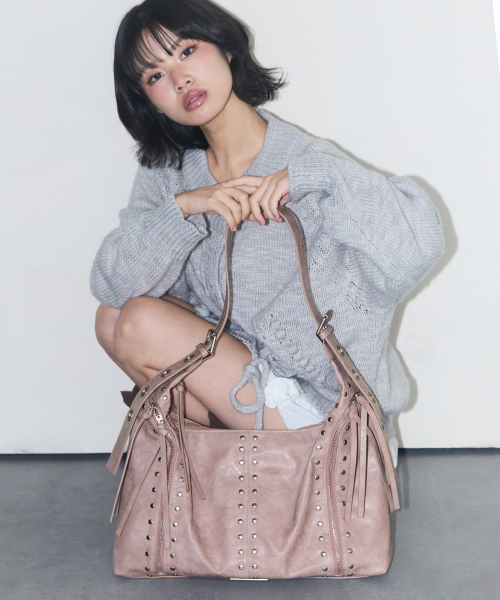 ILLIGO　リーフアイレットビッグショルダーバッグ セール】リーフアイレットビッグショルダーバッグピンク（ショルダー