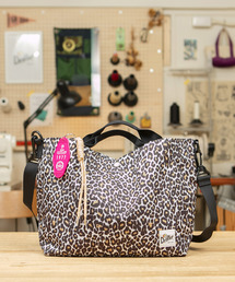 Drifter（ドリフター）の「CARRY ALL BAG with CHARM／キャリーオールバッグ（チャーム付）【ZOZOTOWN限定商品】（ショルダーバッグ）」