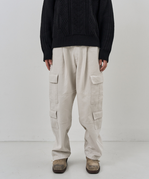 NUAKLE(ヌアクル)の「(m) フィールドワイドカーゴパンツ_ソフトクリーム(その他パンツ・メンズ・その他・2/3/1)」の3枚目の写真