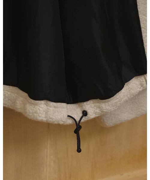 TODAYFUL（トゥデイフル）の「TODAYFUL Wool Boa Zip Jacket 12520205（その他アウター・レディース・グレー/オフホワイト・38/36）」の4枚目の写真