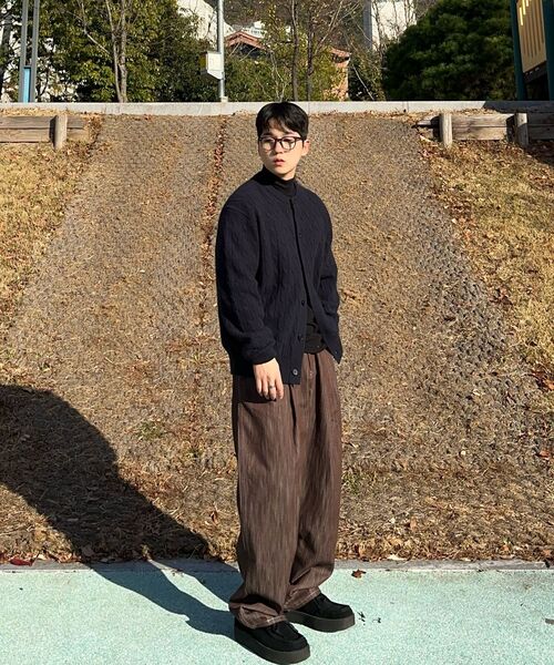 XERO（ゼロ）の「Clean Denim Deep Two Tuck Vertical Pants [Brown]（デニムパンツ・メンズ・その他・SMALL/X-LARGE/LARGE/MEDIUM）」の3枚目の写真