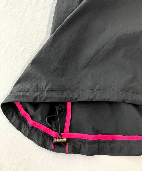 Q(キュー)の「リブドッキングミリタリーコート(ミリタリージャケット・レディース・チャコールグレー/カーキ・MEDIUM)」の15枚目の写真