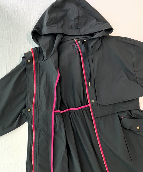 Q(キュー)の「リブドッキングミリタリーコート(ミリタリージャケット・レディース・チャコールグレー/カーキ・MEDIUM)」の11枚目の写真