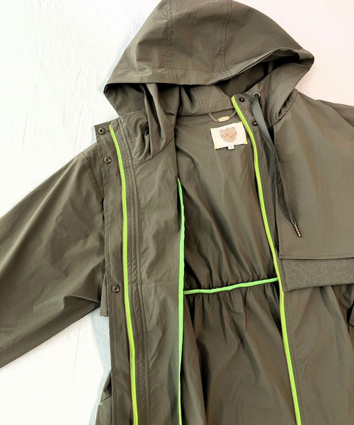 Q(キュー)の「リブドッキングミリタリーコート(ミリタリージャケット・レディース・チャコールグレー/カーキ・MEDIUM)」の10枚目の写真