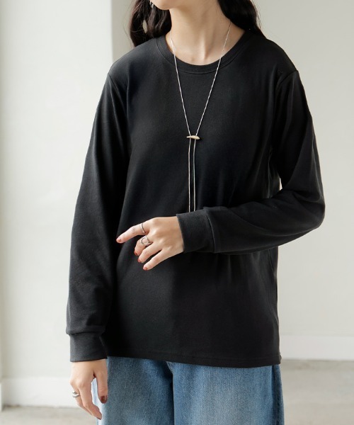 HUG.U(ハグユー)の「吸湿発熱 もち肌あったかインナー(Tシャツ/カットソー・レディース・ブラック/ダークグレー/ホワイト・FREE)」の16枚目の写真
