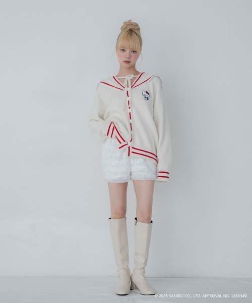 sanrio(サンリオ)の「【HELLO KITTY】ハローキティコラボ もこもこニット セーラーカーディガン(カーディガン/ボレロ・レディース・ホワイト/グレー・FREE)」の11枚目の写真