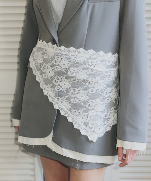 idem（イデム）の「idem big lace scarf  / マルチウェイビッグレーススカーフ（ストール/ショール・レディース・ホワイト・FREE）」の2枚目の写真