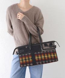 【A VACATION】SABRINA L PENDLETON Harding W：バッグ