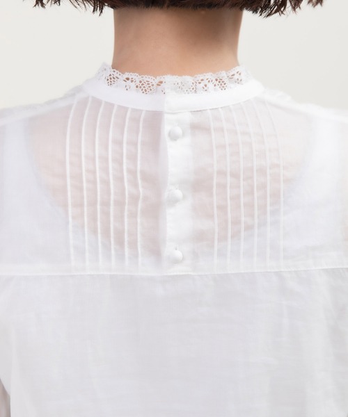 Dot&Stripes CHILD WOMAN(ドットアンドストライプス チャイルドウーマン)の「80ボイルレース ピンタックスタンドカラーブラウス(シャツ/ブラウス・レディース・ホワイト・FREE)」の22枚目の写真