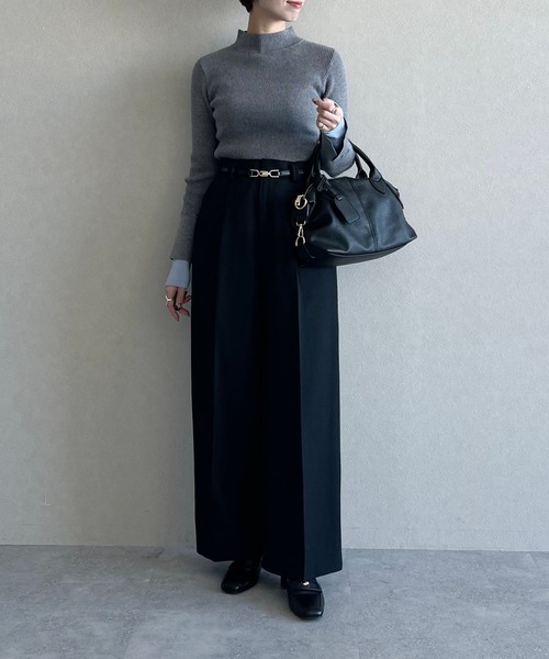 mysty woman(ミスティウーマン)の「袖レイヤード配色ニット 636274(ニット/セーター・レディース・グレー/ブラック系その他/アイボリー/ブラック・FREE)」の9枚目の写真