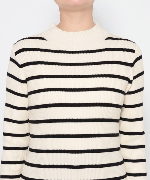 mysty woman(ミスティウーマン)の「袖レイヤード配色ニット 636274(ニット/セーター・レディース・グレー/ブラック系その他/アイボリー/ブラック・FREE)」の18枚目の写真