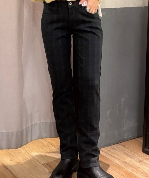 EDWIN(エドウィン)の「EDWIN(エドウィン)【レディース】「BODY FIRE」スリムストレート(その他パンツ・レディース・グリーン・L/XS/S/M)」の1枚目の写真