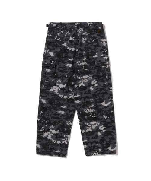 A BATHING APE（アベイシングエイプ）の「MULTI PIXEL CAMO M-65 CARGO PANTS（その他パンツ・メンズ・ブラック/グリーン・LARGE/SMALL/MEDIUM）」の3枚目の写真