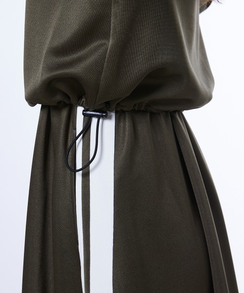 DOUBLE STANDARD CLOTHING（ダブルスタンダードクロージング）の「ブライトキング トラックレイヤードワンピース（ワンピース・レディース・カーキ/ブラック・36/38）」の6枚目の写真