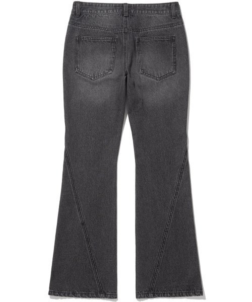 NOT4NERD（ノットフォーナード）の「W Curved Dirty Wash Bootscut Denim Pants - Black（デニムパンツ・レディース・その他・LARGE/MEDIUM/SMALL）」の3枚目の写真