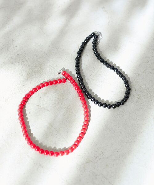 le.coeur blanc（ルクールブラン）の「O ビーズネックレス（ネックレス・レディース・レッド/ブラック・FREE）」の5枚目の写真
