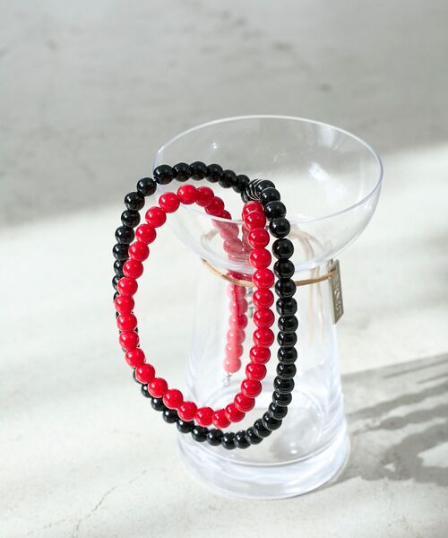 le.coeur blanc（ルクールブラン）の「O ビーズネックレス（ネックレス・レディース・レッド/ブラック・FREE）」の6枚目の写真