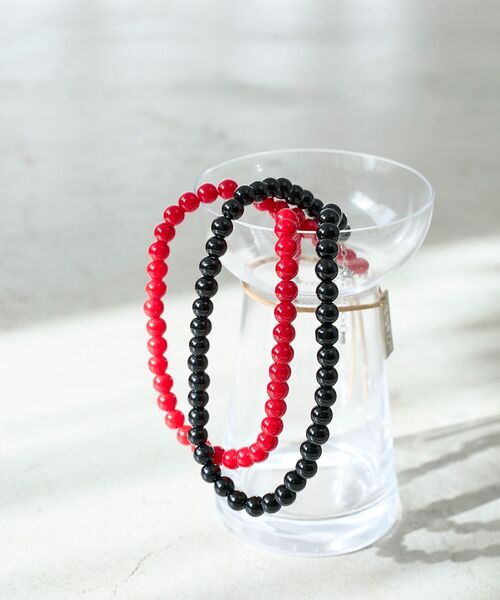 le.coeur blanc（ルクールブラン）の「O ビーズネックレス（ネックレス・レディース・レッド/ブラック・FREE）」の8枚目の写真