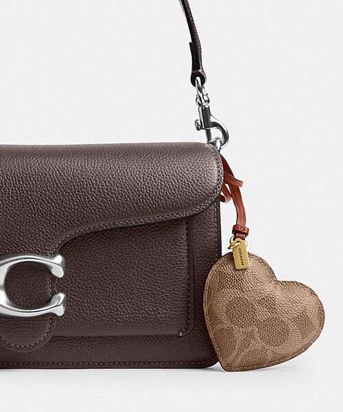 COACH ハートパフィ バッグチャーム シグネチャー ハート パフィ バッグ チャーム・シグネチャー キャンバス