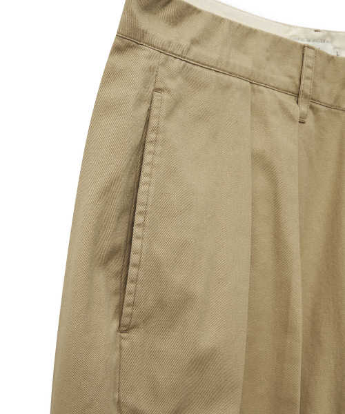 YALE(イェール)の「チノバミューダパンツ_ベージュ(その他パンツ・レディース・その他・MEDIUM/LARGE/SMALL/X-LARGE)」の7枚目の写真