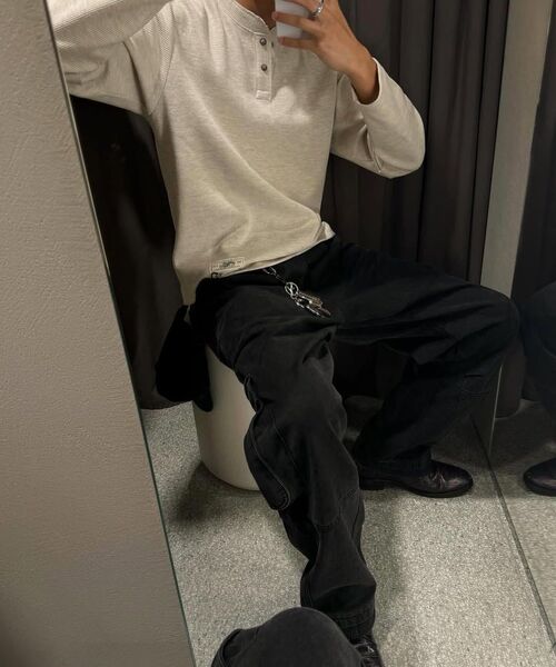 OGARP（オガープ）の「Waffle Henley Neck Long Sleeve Oatmeal（Tシャツ/カットソー・レディース・オートミール・1/2）」の4枚目の写真