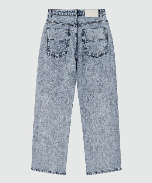 DECET(デケト)の「Mid Rise Wide Jeans DCPT027SnowBlue(デニムパンツ・レディース・その他・26/28/30)」の6枚目の写真