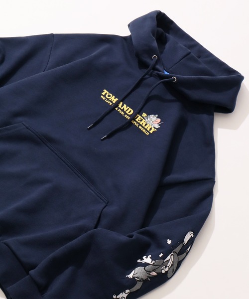 SEQUENZ（シークエンズ）の「【SEQUENZ/シークエンズ】Tom & Jerry Heart Chase Sleeve Graffiti Hoodie/トム & ジェリー ハート チェイス スリーブ グラフィック フーディー（パーカー・レディース・アッシュグレー/ネイビー/ワイン/ブラック・L/S/M）」の5枚目の写真