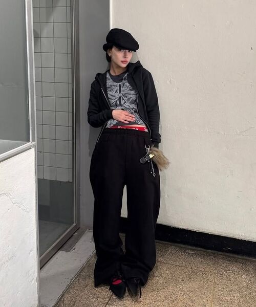 SUNBURNPROJECT(サンバーンプロジェクト)の「Lace Printing Layered T-shirt, CHARCOAL(Tシャツ/カットソー・レディース・その他・FREE)」の3枚目の写真
