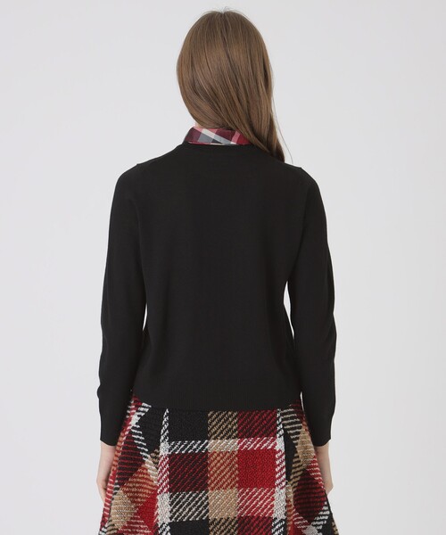 BLUE LABEL CRESTBRIDGE（ブルーレーベルクレストブリッジ）の「ウールアクリルブレンドスカーフニット（ニット/セーター・レディース・レッド系その他/オフホワイト/ブラック/ダークネイビー・38）」の13枚目の写真