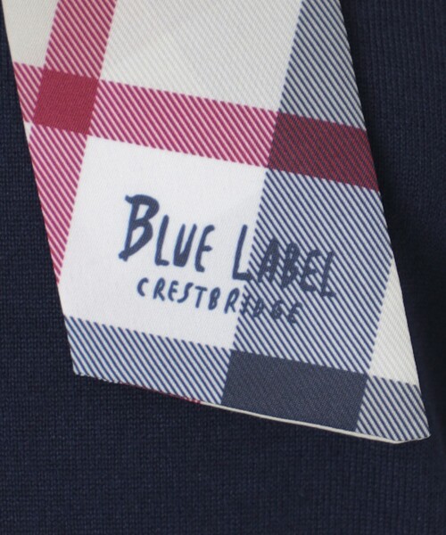 BLUE LABEL CRESTBRIDGE（ブルーレーベルクレストブリッジ）の「ウールアクリルブレンドスカーフニット（ニット/セーター・レディース・レッド系その他/オフホワイト/ブラック/ダークネイビー・38）」の22枚目の写真