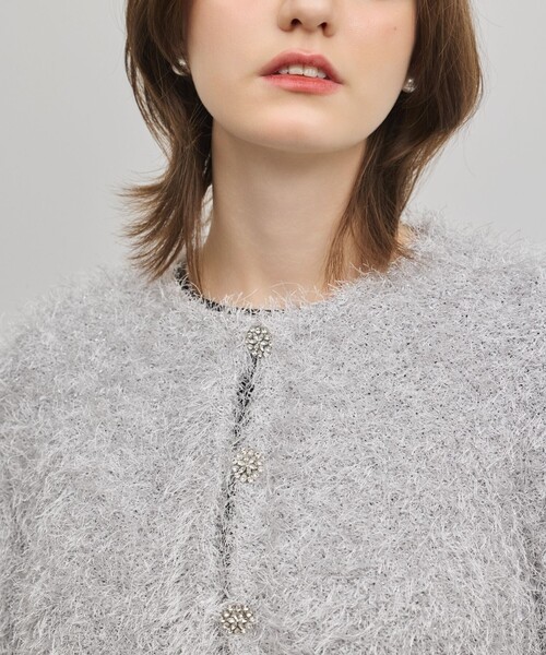 GRACE CONTINENTAL（グレースコンチネンタル）の「フェザーショートボレロ（カーディガン/ボレロ・レディース・ブラック/シルバー・36）」の2枚目の写真