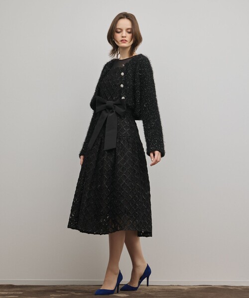 GRACE CONTINENTAL（グレースコンチネンタル）の「フェザーショートボレロ（カーディガン/ボレロ・レディース・ブラック/シルバー・36）」の12枚目の写真