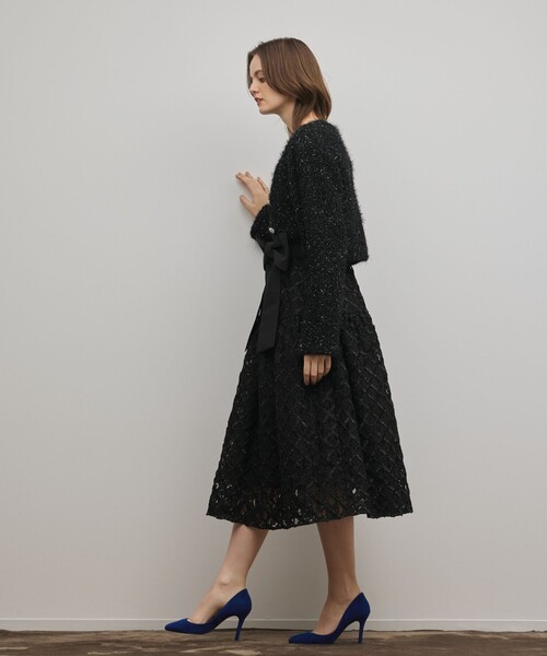 GRACE CONTINENTAL（グレースコンチネンタル）の「フェザーショートボレロ（カーディガン/ボレロ・レディース・ブラック/シルバー・36）」の13枚目の写真