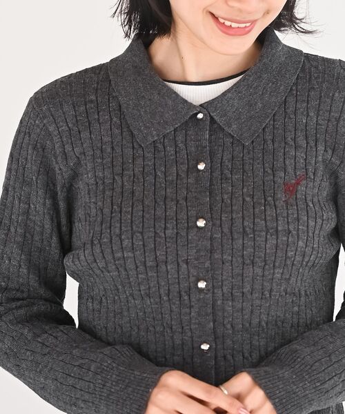 rps（アールピーエス）の「ケーブルポロニットカーディガン（カーディガン/ボレロ・レディース・グレー系その他/アイボリー/レッド・フリー）」の8枚目の写真