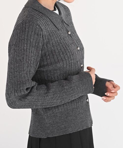 rps（アールピーエス）の「ケーブルポロニットカーディガン（カーディガン/ボレロ・レディース・グレー系その他/アイボリー/レッド・フリー）」の11枚目の写真