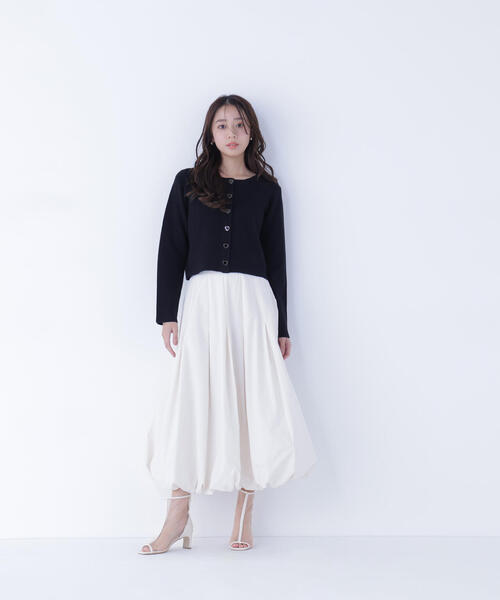 NATURAL BEAUTY BASIC（ナチュラルビューティーベーシック）の「◇ハートボタンニットジャケット（カーディガン/ボレロ・レディース・ブラック/ライトグリーン/オフホワイト/グレー・FREE）」の11枚目の写真