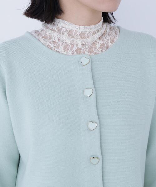 NATURAL BEAUTY BASIC（ナチュラルビューティーベーシック）の「◇ハートボタンニットジャケット（カーディガン/ボレロ・レディース・ブラック/ライトグリーン/オフホワイト/グレー・FREE）」の9枚目の写真