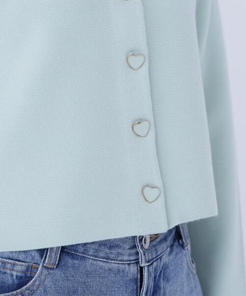 NATURAL BEAUTY BASIC（ナチュラルビューティーベーシック）の「◇ハートボタンニットジャケット（カーディガン/ボレロ・レディース・ブラック/ライトグリーン/オフホワイト/グレー・FREE）」の7枚目の写真