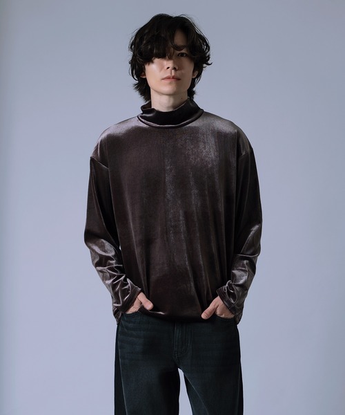 improves（インプローブス）の「【Unisex】ベロア素材 ハイネック プルオーバー（Tシャツ/カットソー・メンズ・ブラック/オフホワイト/チャコール/ダークブラウン・MEDIUM/LARGE）」の10枚目の写真