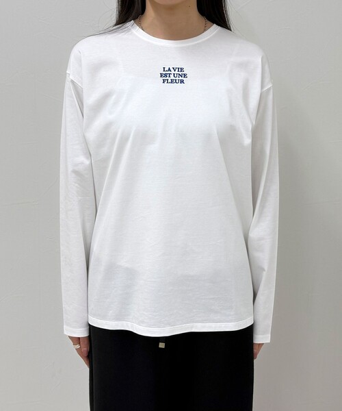 fredy emue(フレディエミュ)の「ワンポイント刺繍ロゴロンTシャツ(Tシャツ/カットソー・レディース・オフホワイト/チャコールグレー・38)」の8枚目の写真