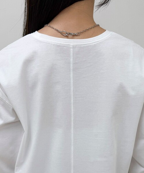 fredy emue(フレディエミュ)の「ワンポイント刺繍ロゴロンTシャツ(Tシャツ/カットソー・レディース・オフホワイト/チャコールグレー・38)」の11枚目の写真