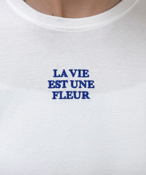 fredy emue(フレディエミュ)の「ワンポイント刺繍ロゴロンTシャツ(Tシャツ/カットソー・レディース・オフホワイト/チャコールグレー・38)」の13枚目の写真