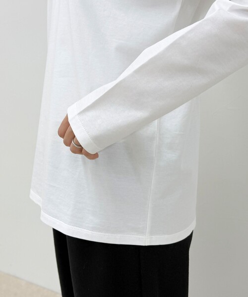 fredy emue(フレディエミュ)の「ワンポイント刺繍ロゴロンTシャツ(Tシャツ/カットソー・レディース・オフホワイト/チャコールグレー・38)」の14枚目の写真
