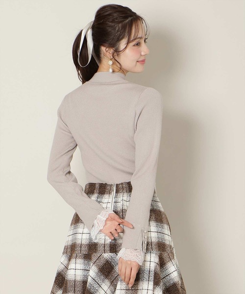 WILLSELECTION(ウィルセレクション)の「袖口レースハイネックリブニット(ニット/セーター・レディース・サックスブルー/ブラック/オフホワイト/ピンク・FREE)」の12枚目の写真