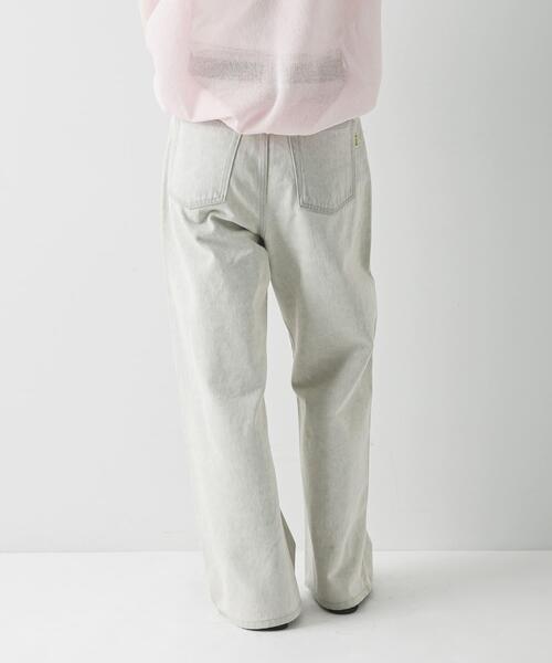 PICCADILLY（ピカデリー）の「『別注』PICCADILLY×URBAN RESEARCH　デニムストレートパンツ（デニムパンツ・レディース・ライトグレー/ライトインディゴブルー・38/40/36）」の3枚目の写真