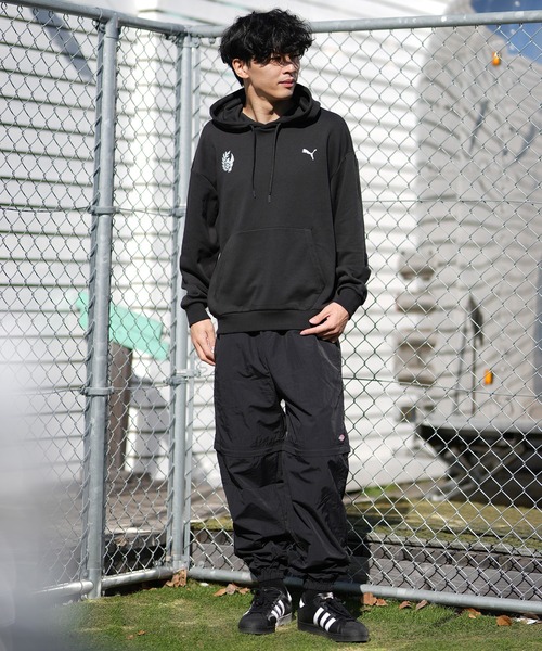 PUMA（プーマ）の「PUMA/プーマ プルオーバー パーカー モンスターハンターワイルズ コラボレーション 636483/637017（パーカー・メンズ・ブラック/グレー・L/M/S/XL）」の14枚目の写真