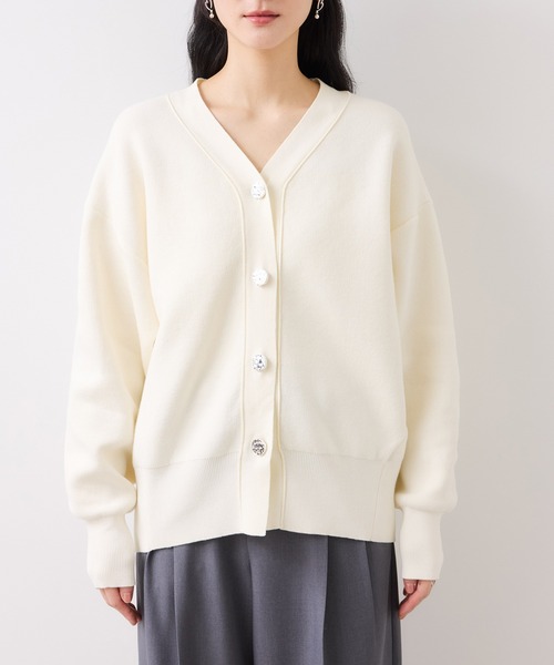 VIS(ビス)の「釦アクセントコクーンカーディガン(カーディガン/ボレロ・レディース・ライトグレー/オフホワイト/ライトグリーン・FREE)」の15枚目の写真